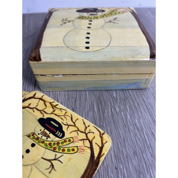 Vintage Hand Painted Wood Paper Mache Lacquered Coaster Set Winter Snowman READ - Picture 5 of 9